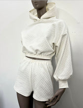 Load image into Gallery viewer, VERITY set in ivory